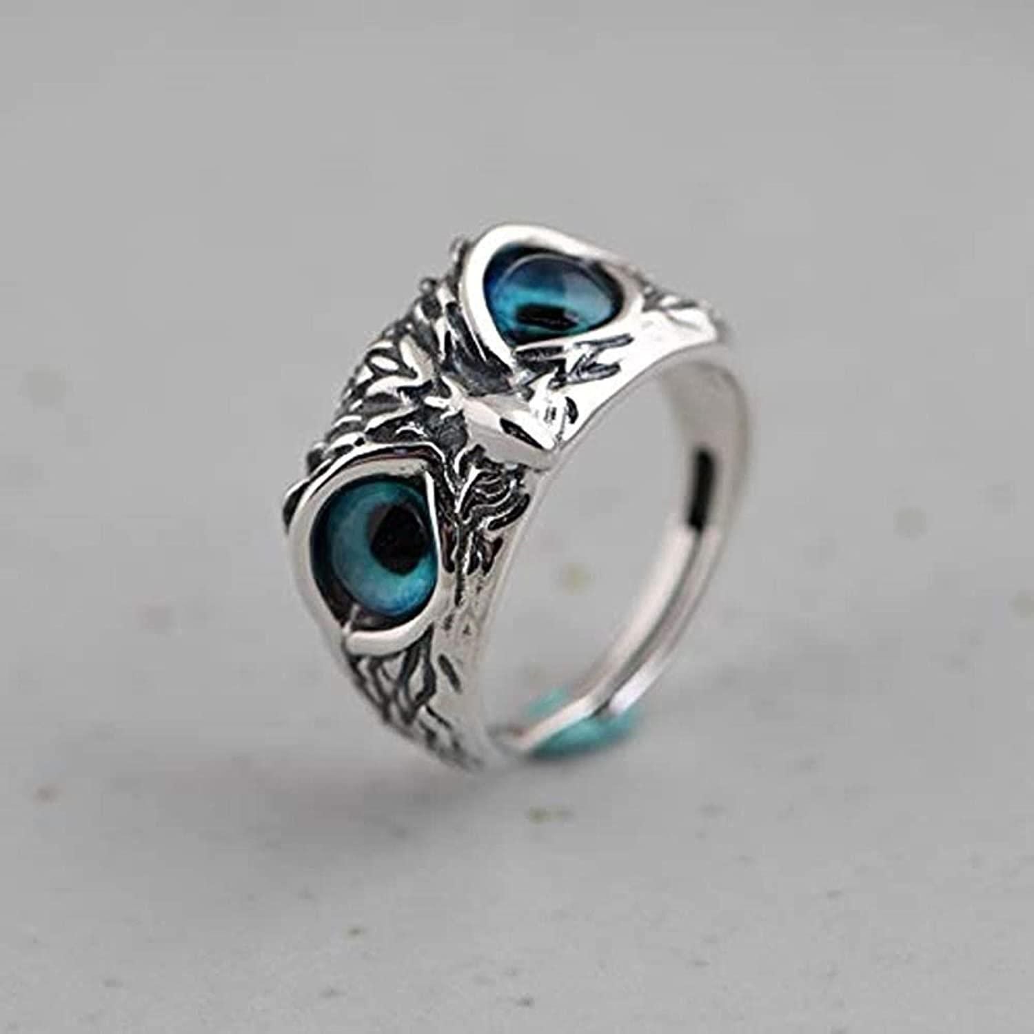 Stunning Silver Plated Owl Ring